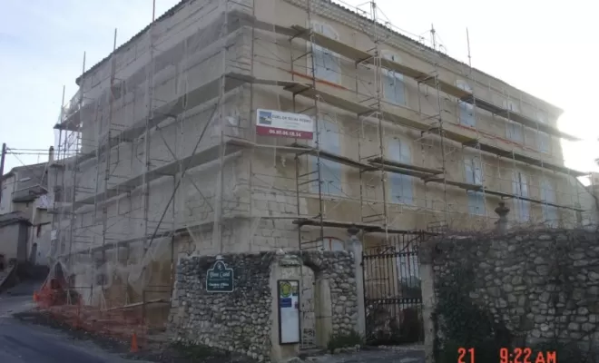 Réparation à la façade 